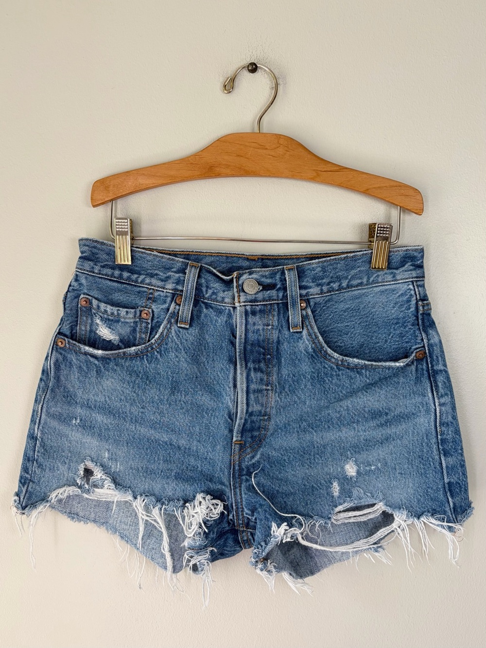 Levi’s 501 Lightly Distressed Medium Wash Cut Off Jean Shorts Premium Denim